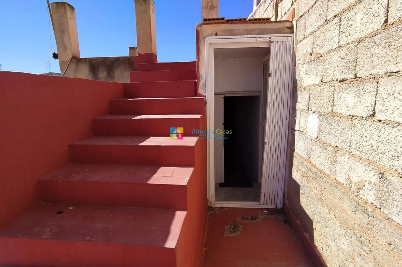 6 soveværelse Byhus til salg i Los Llanos (Zurgena) med garage - € 87.000 (Ref: 8611051)