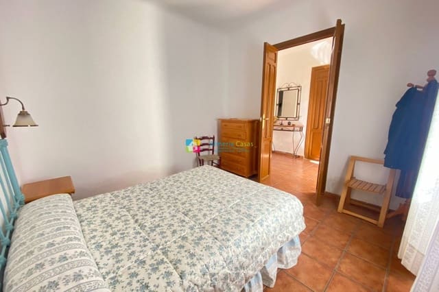 Finca/Casa Rural de 3 habitaciones en Oria en venta con garaje - 138.000 € (Ref: 8620482)