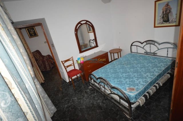 3 soverom Hus til salgs i Oria - € 59 000 (Ref: 8664145)