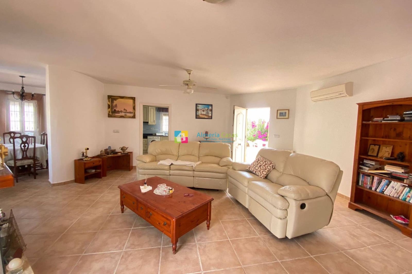 5 soveværelse Villa til salg i Arboleas med swimmingpool - € 375.000 (Ref: 8674877)