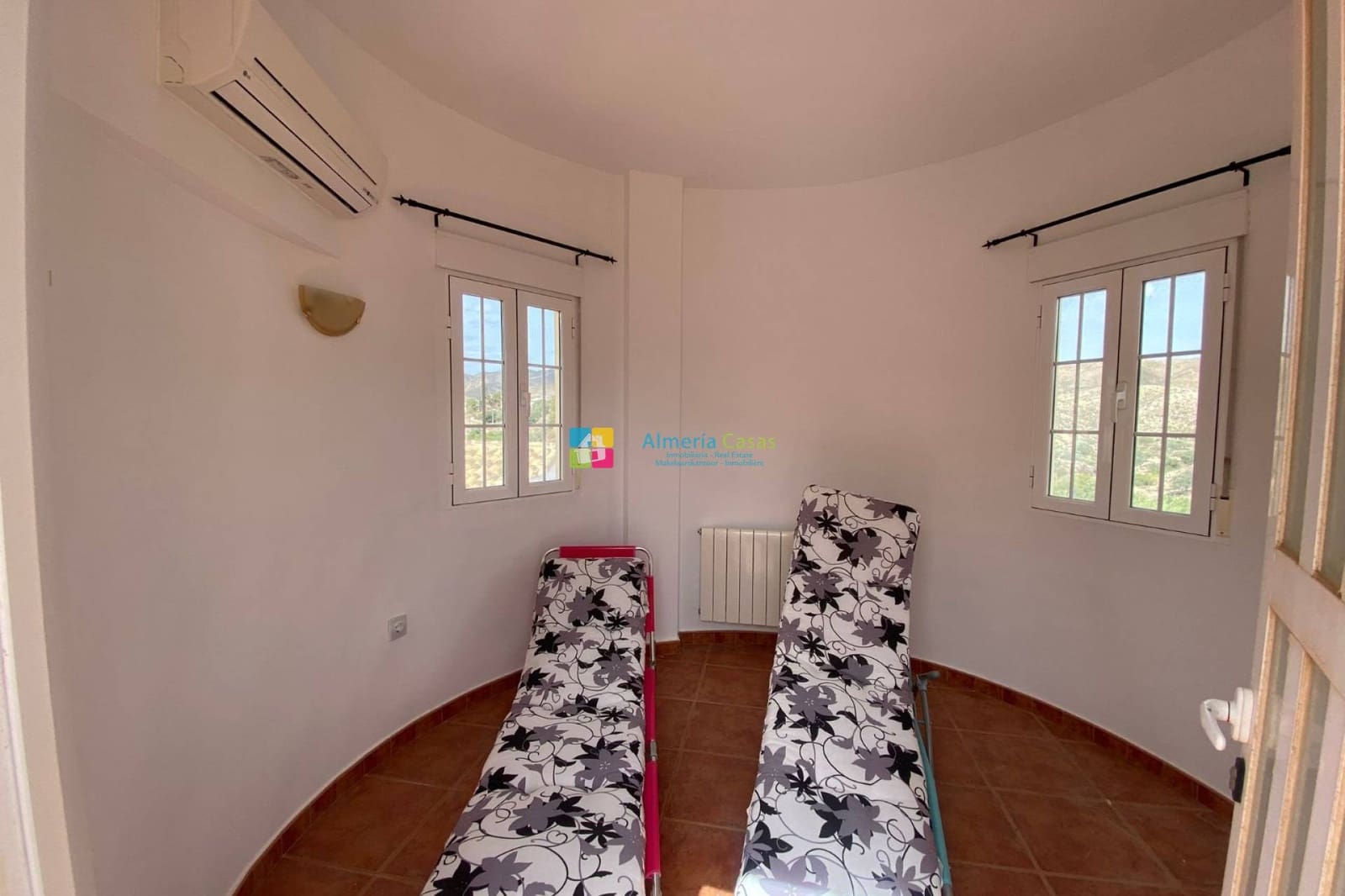 5 soveværelse Villa til salg i Arboleas med swimmingpool - € 375.000 (Ref: 8674877)