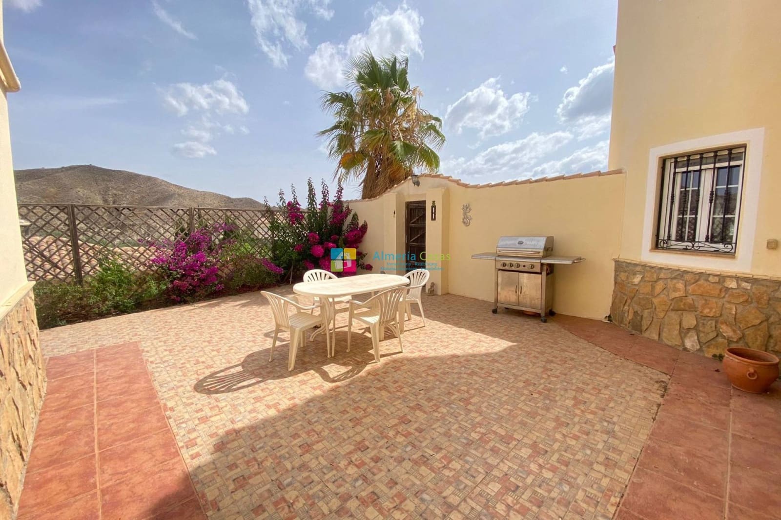 5 soveværelse Villa til salg i Arboleas med swimmingpool - € 375.000 (Ref: 8674877)