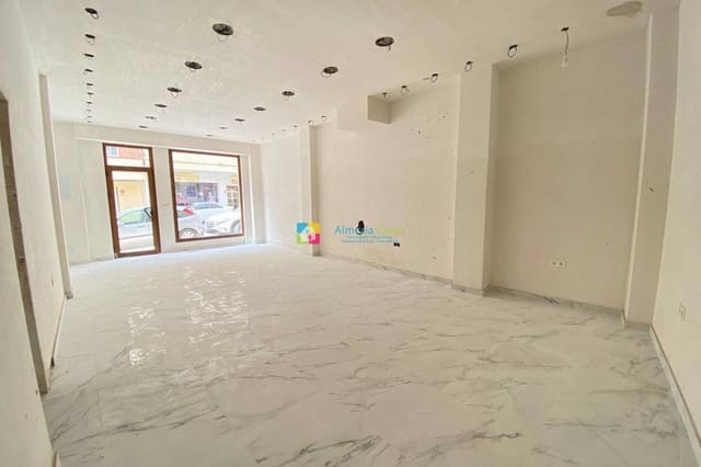 Commerciale da affittare in Albox - 600 € (Rif: 8728206)