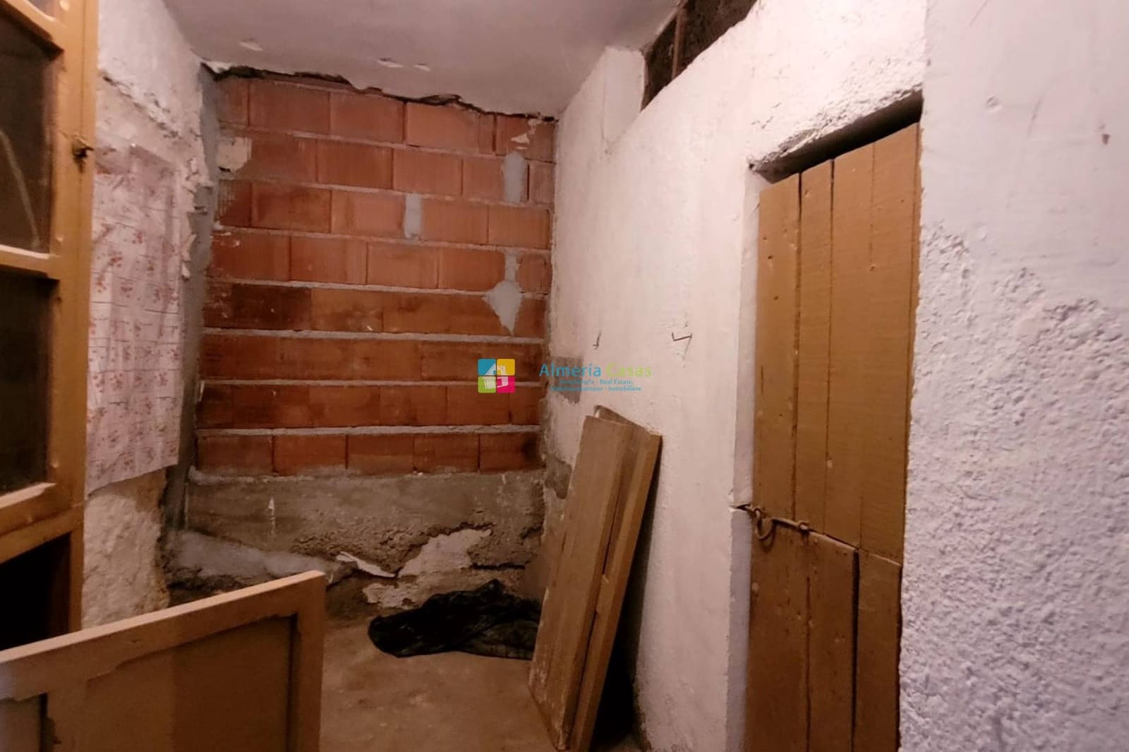 7 soveværelse Byhus til salg i Albanchez - € 55.000 (Ref: 8754008)