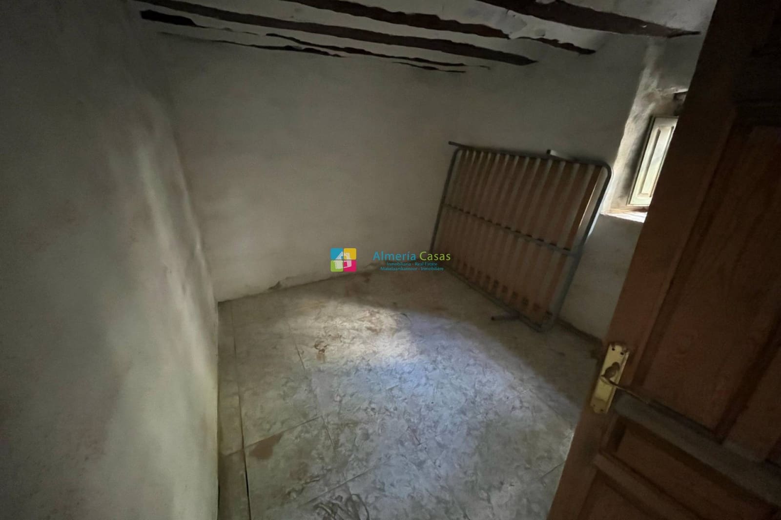 2 slaapkamer Finca/Landhuis te koop in Oria met garage - € 25.000 (Ref: 8756549)