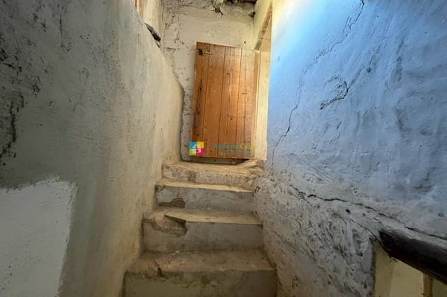 2 slaapkamer Finca/Landhuis te koop in Oria met garage - € 25.000 (Ref: 8756549)