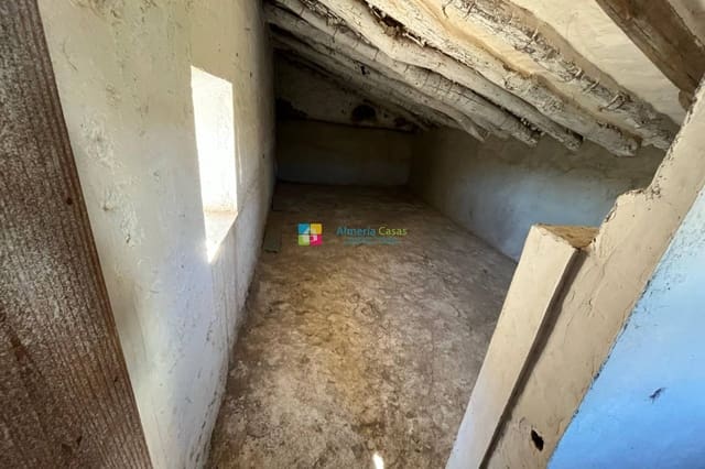 2 slaapkamer Finca/Landhuis te koop in Oria met garage - € 25.000 (Ref: 8756549)