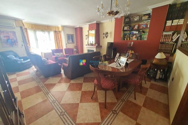 3 sypialnia Dom na sprzedaż w Los Llanos (Zurgena), Zurgena z garażem - 250 000 € (Ref: 8809115)
