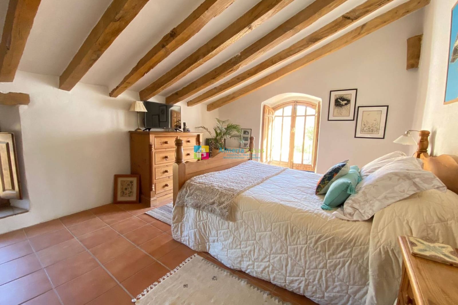 8 soveværelse Finca/Landehus til salg i Velez-Blanco med swimmingpool garage - € 695.000 (Ref: 8823404)