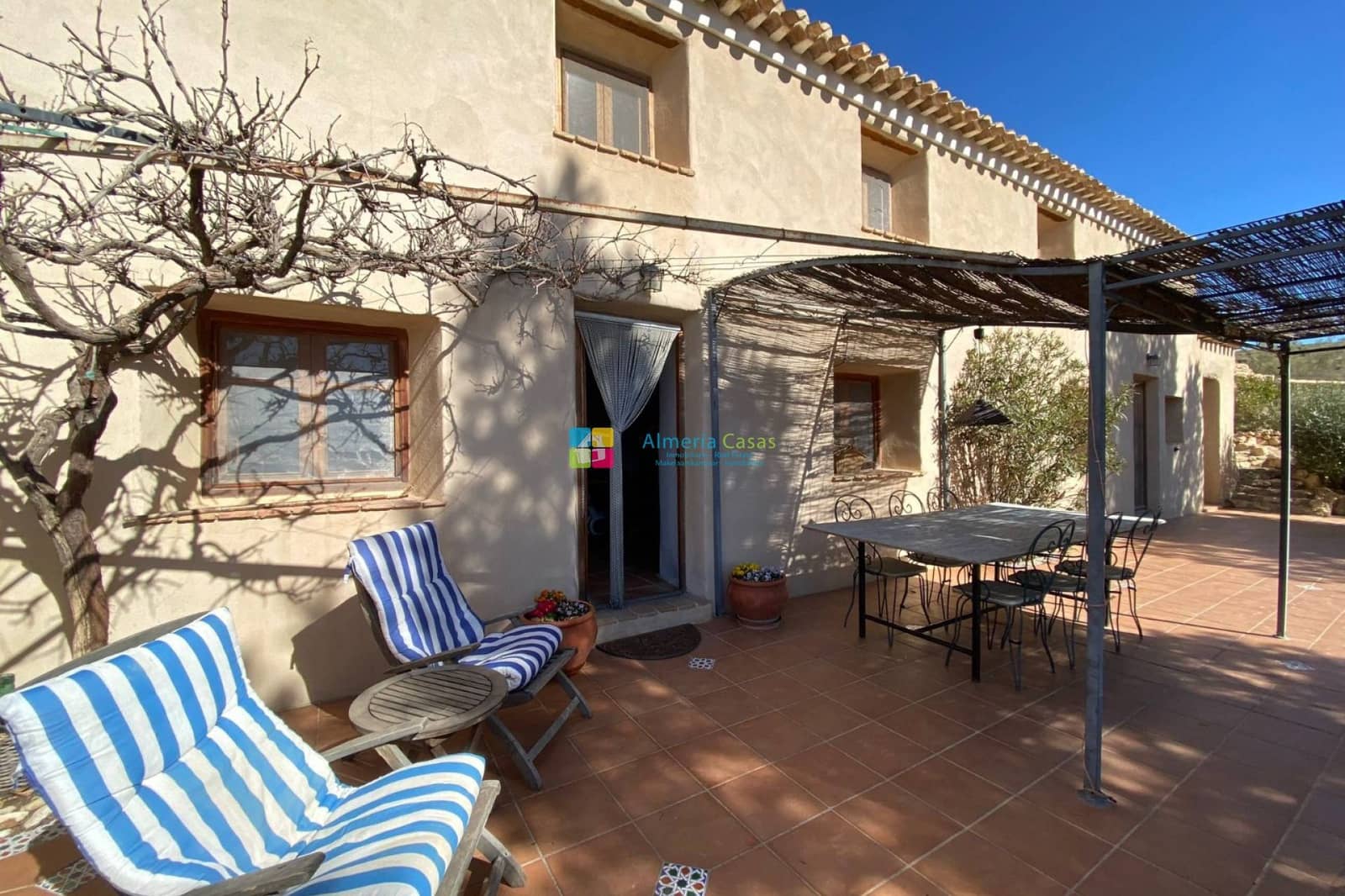 8 soveværelse Finca/Landehus til salg i Velez-Blanco med swimmingpool garage - € 695.000 (Ref: 8823404)