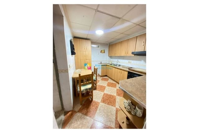 4 slaapkamer Huis te koop in Albox - € 44.000 (Ref: 8873340)