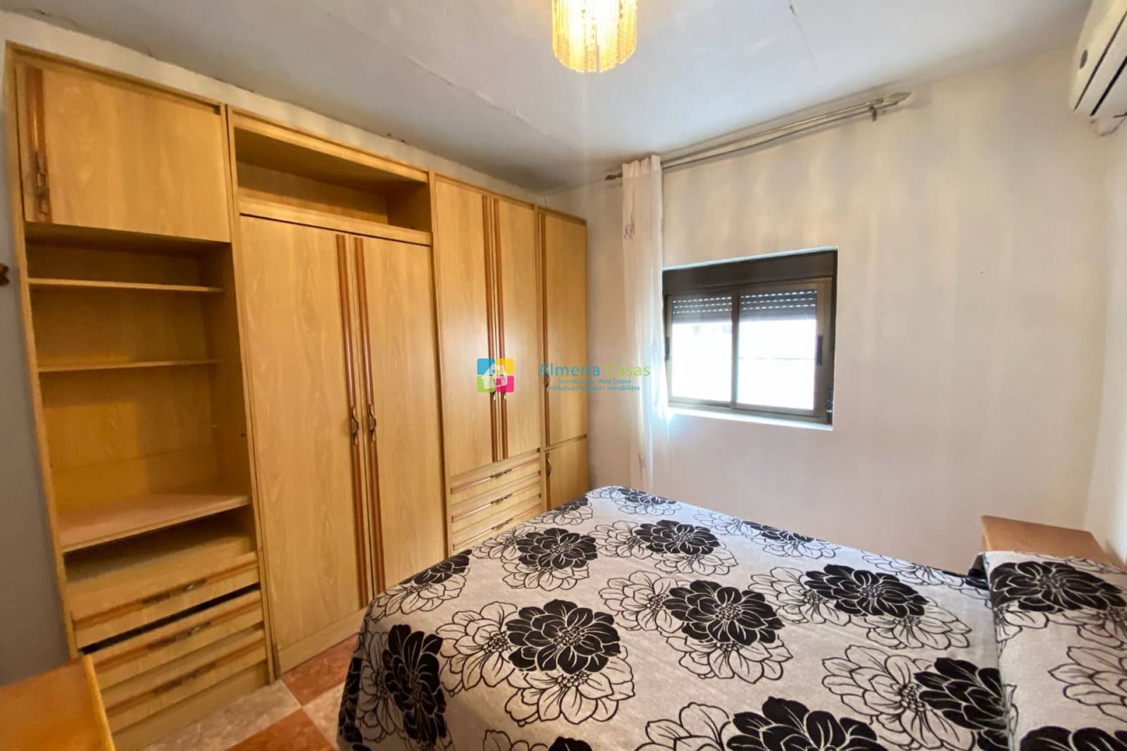 4 slaapkamer Huis te koop in Albox - € 44.000 (Ref: 8873340)