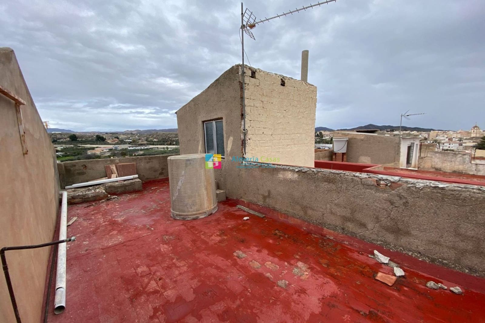 4 slaapkamer Huis te koop in Albox - € 44.000 (Ref: 8873340)