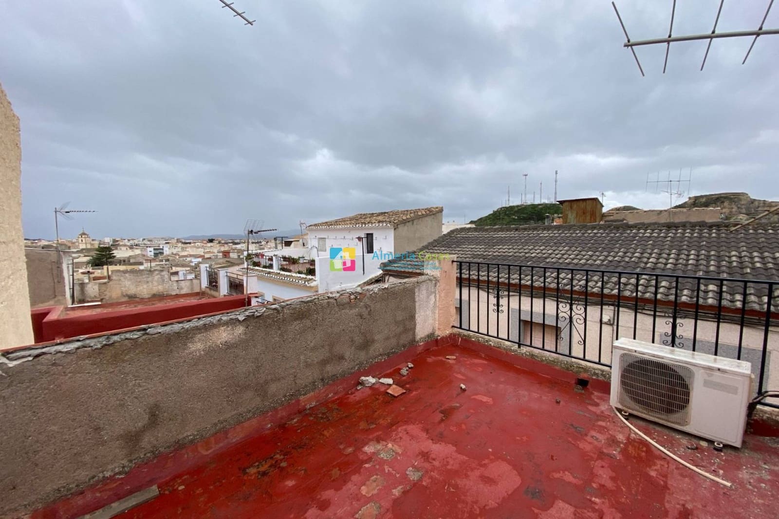 4 slaapkamer Huis te koop in Albox - € 44.000 (Ref: 8873340)