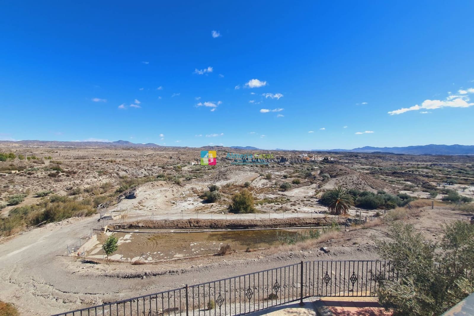 3 soveværelse Finca/Landehus til salg i Taberno med garage - € 130.000 (Ref: 8880886)