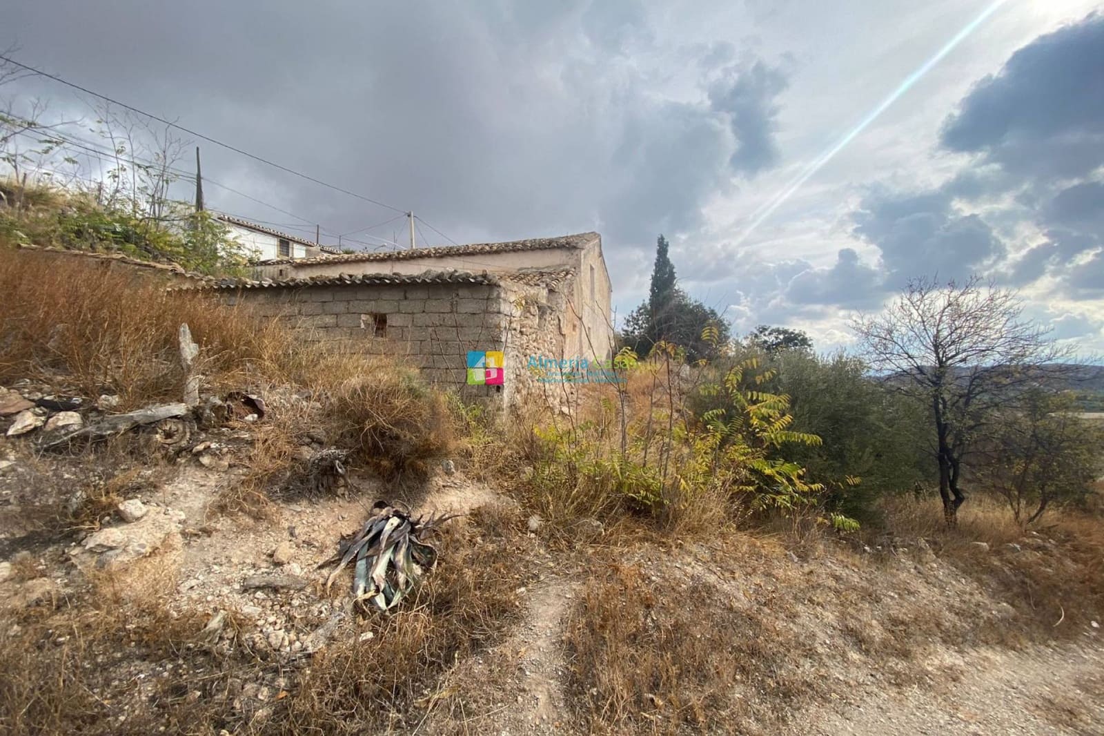 5 soveværelse Finca/Landehus til salg i Albox - € 66.000 (Ref: 8891706)