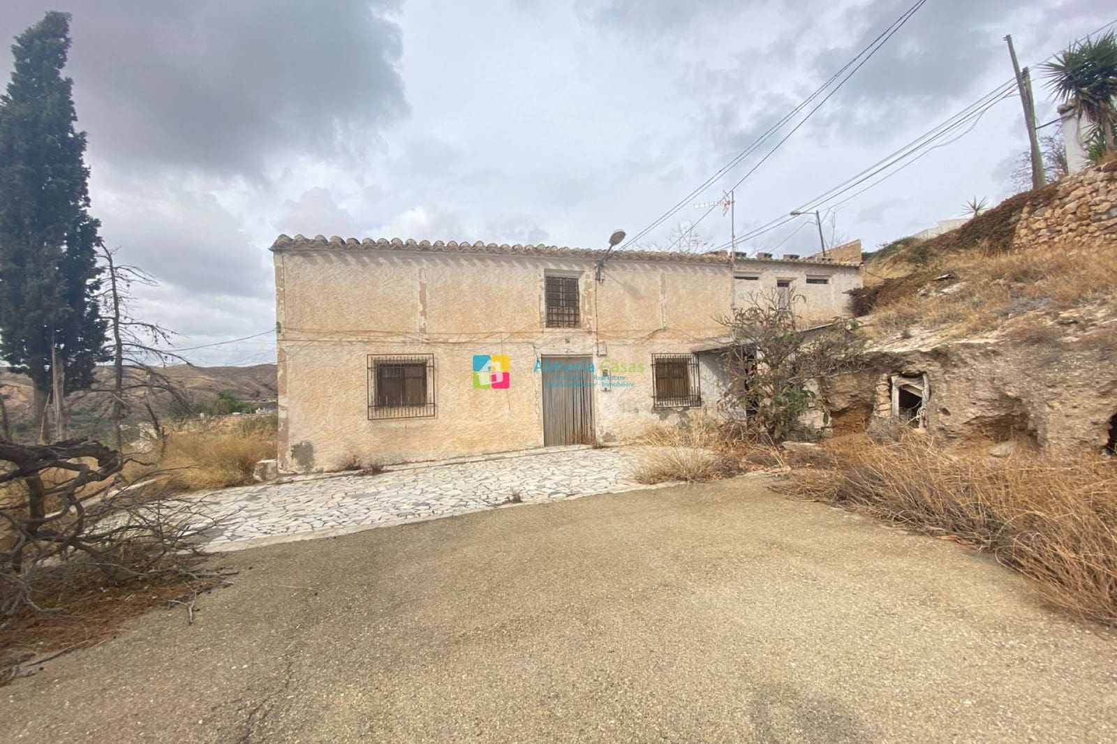 5 soveværelse Finca/Landehus til salg i Albox - € 66.000 (Ref: 8891706)