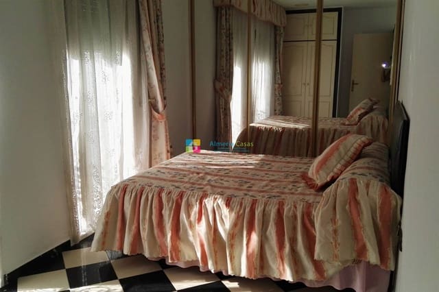 3 soveværelse Byhus til salg i Fines - € 95.000 (Ref: 8917240)