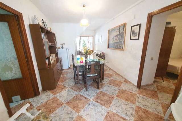 6 soveværelse Byhus til salg i Fines - € 68.000 (Ref: 8917241)