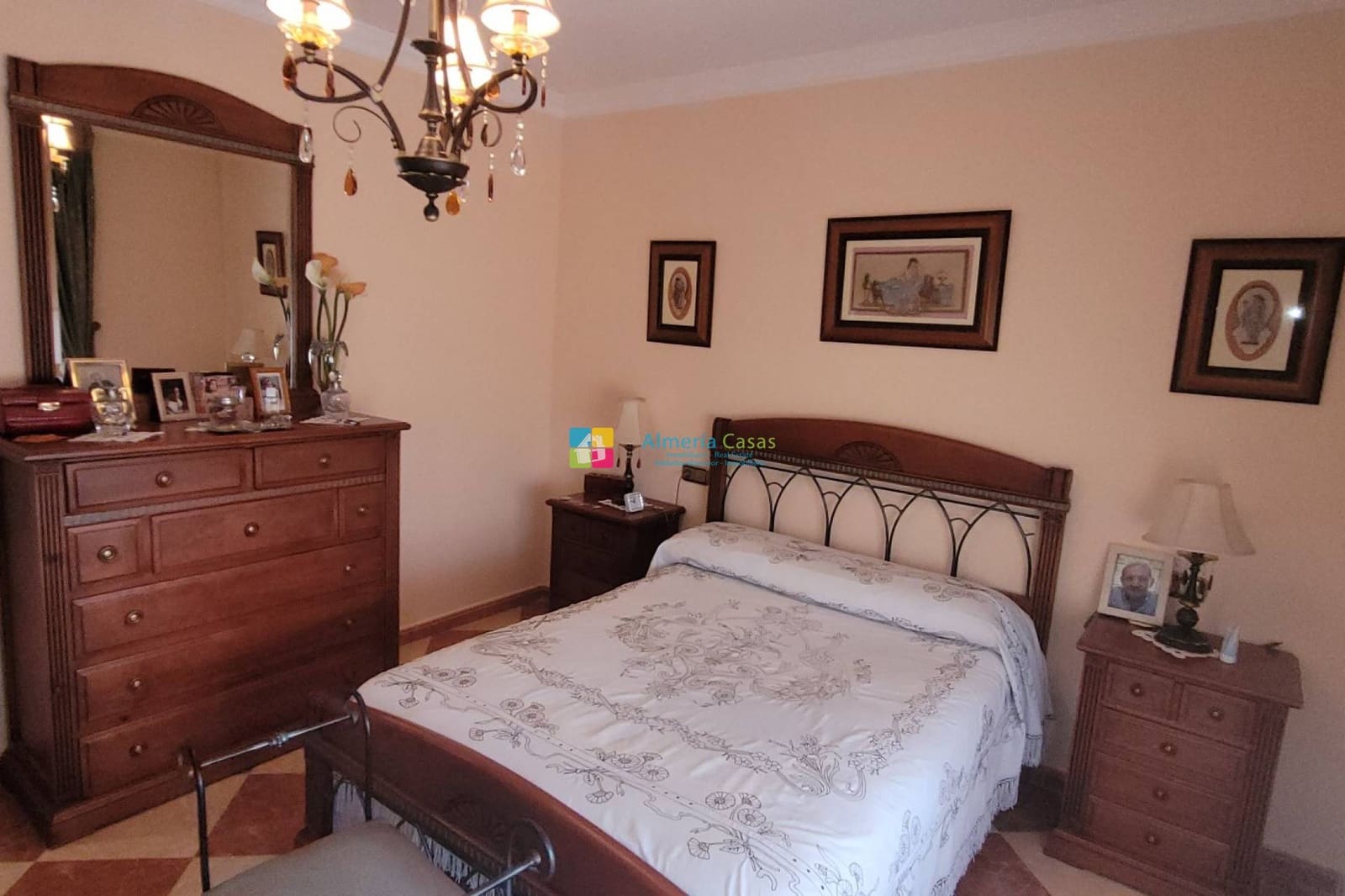 5 sypialnia Dom na sprzedaż w Albox z garażem - 450 000 € (Ref: 8933366)