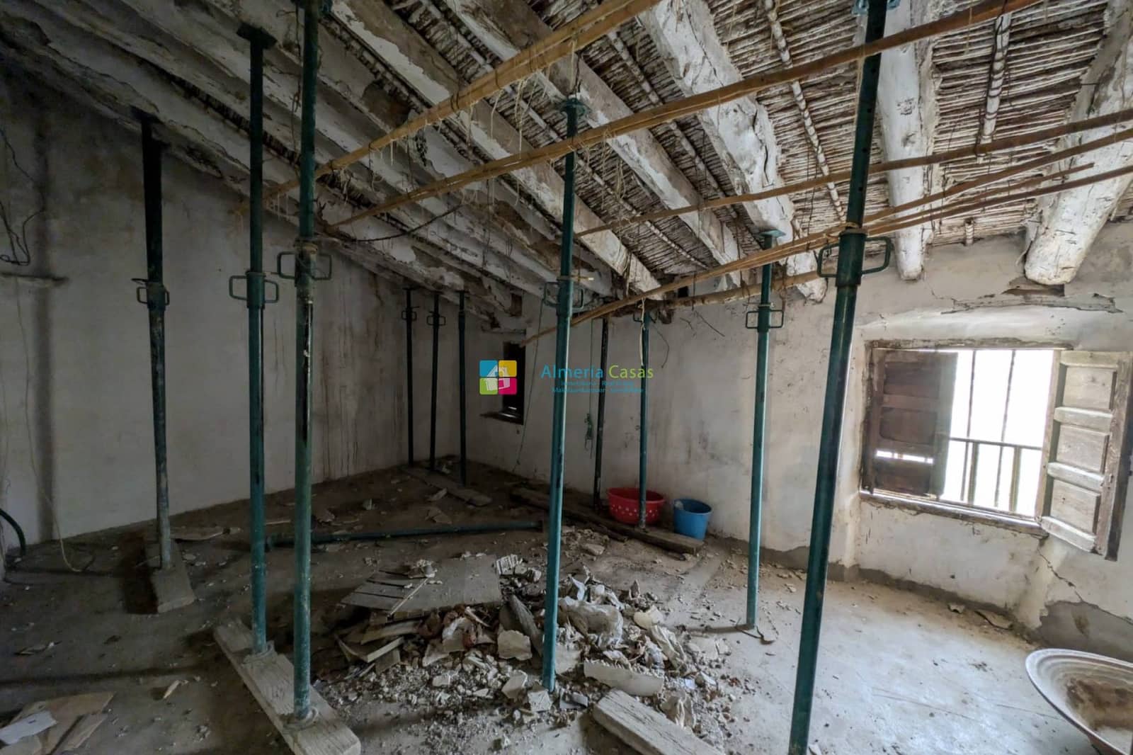 4 soveværelse Byhus til salg i Albanchez - € 59.000 (Ref: 8933367)