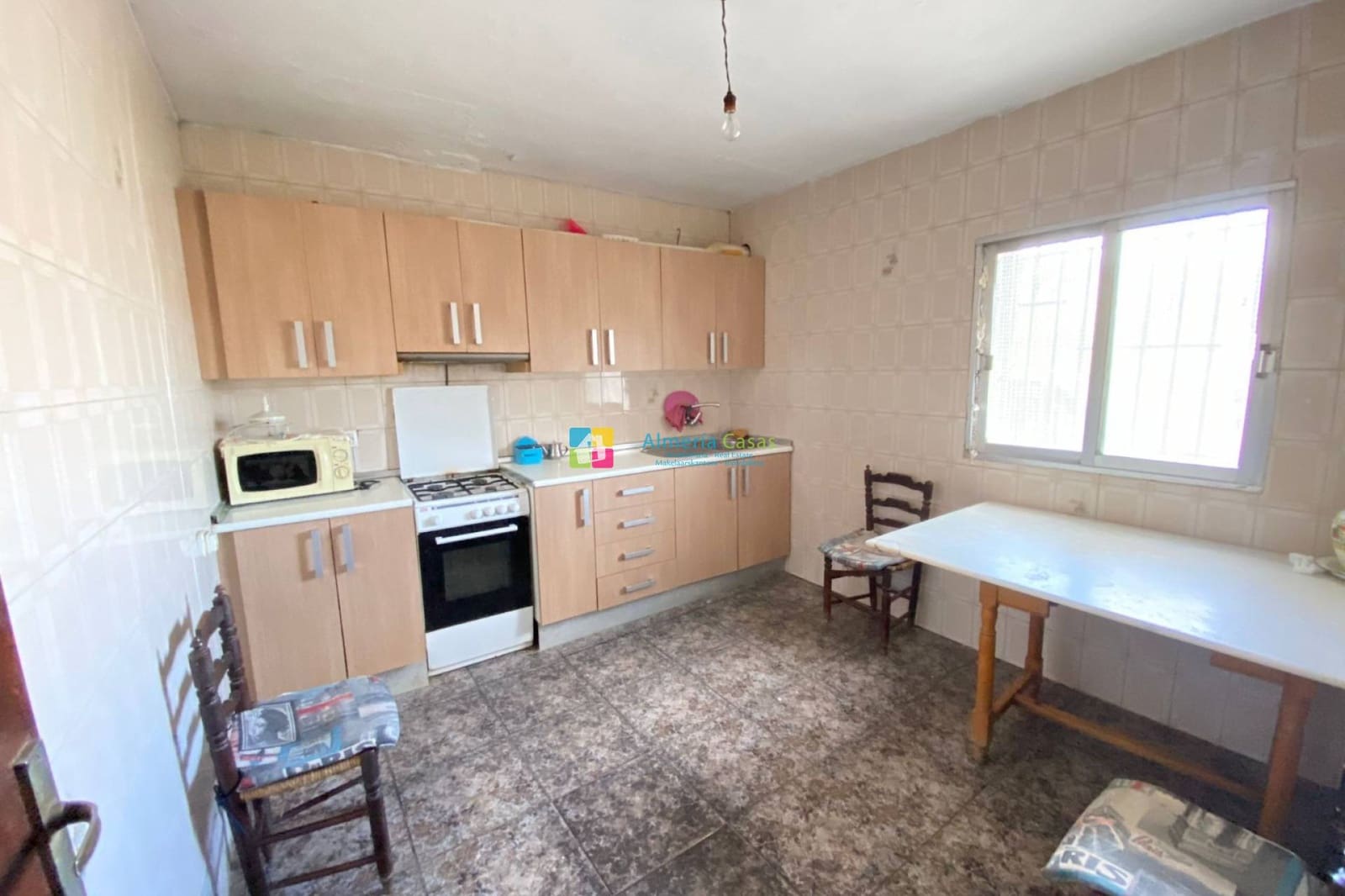 5 bedroom Finca/Country House for sale in Cantoria - € 125,000 (Ref: 8933371)