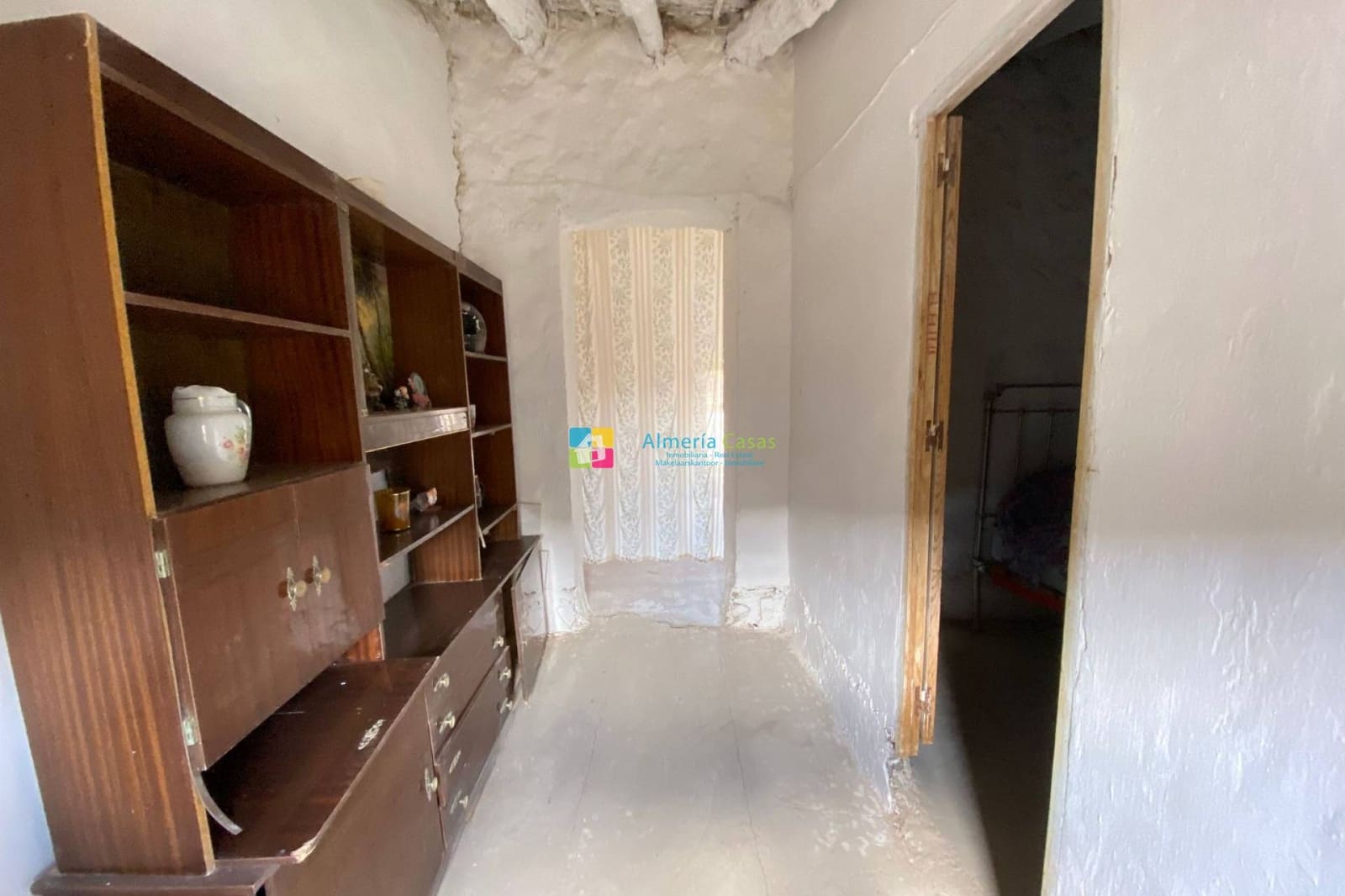 5 bedroom Finca/Country House for sale in Cantoria - € 125,000 (Ref: 8933371)