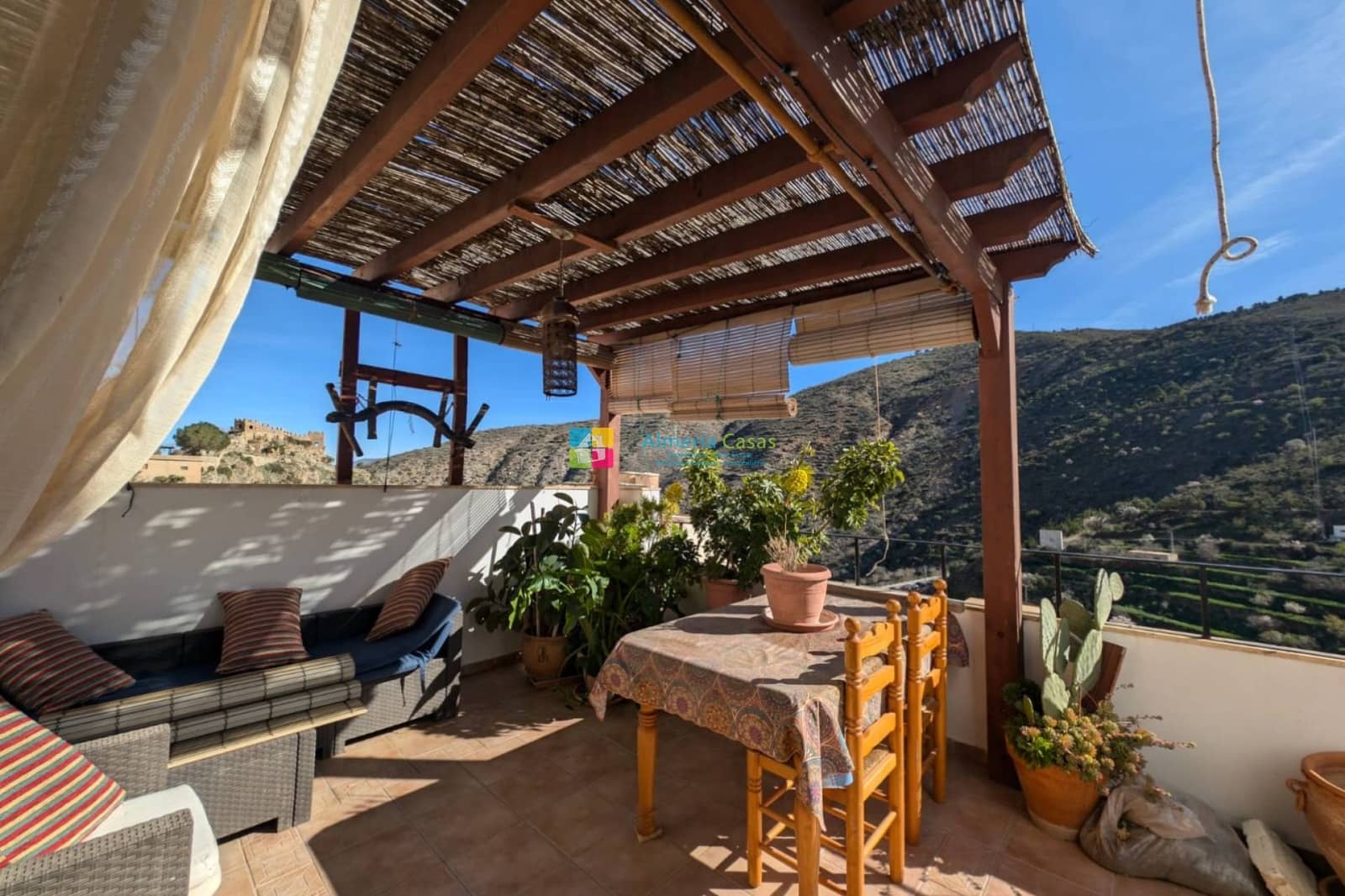 3 soveværelse Byhus til salg i Sierro - € 85.000 (Ref: 8981487)