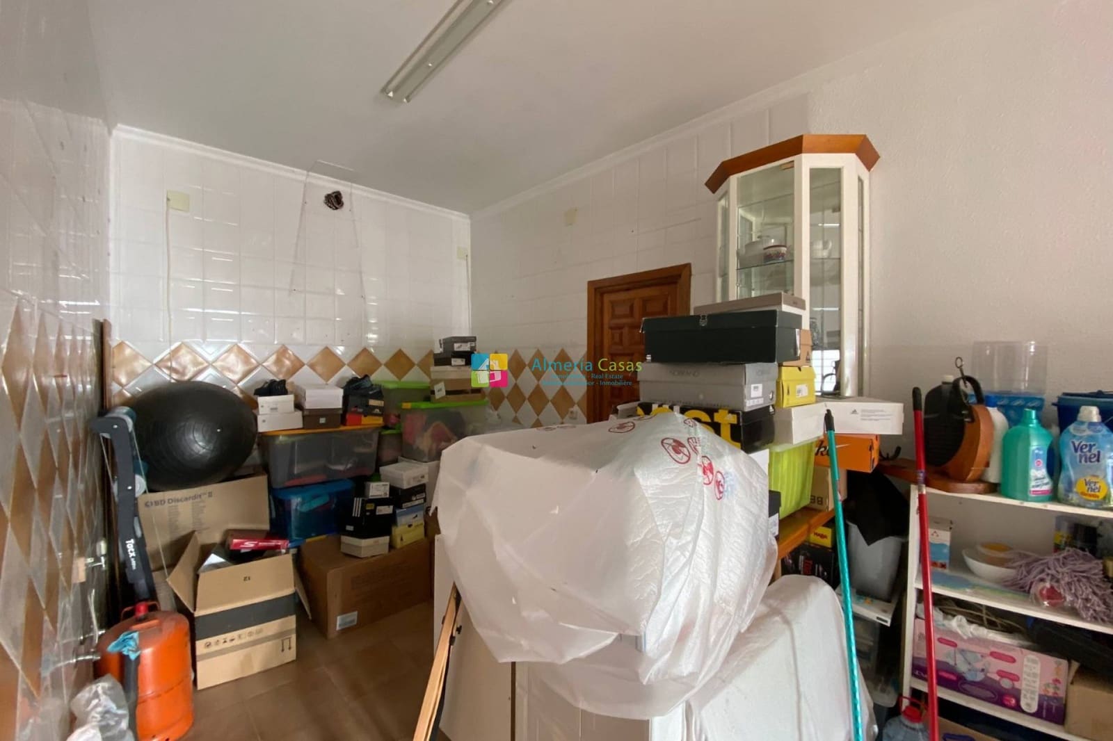 4 slaapkamer Huis te koop in Albox met zwembad garage - € 200.000 (Ref: 9000658)