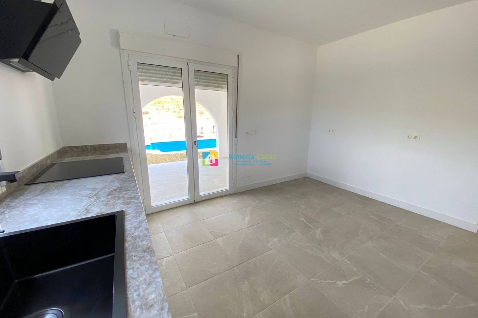 4 soverom Villa til salgs i Zurgena med svømmebasseng - € 294 000 (Ref: 9015766)