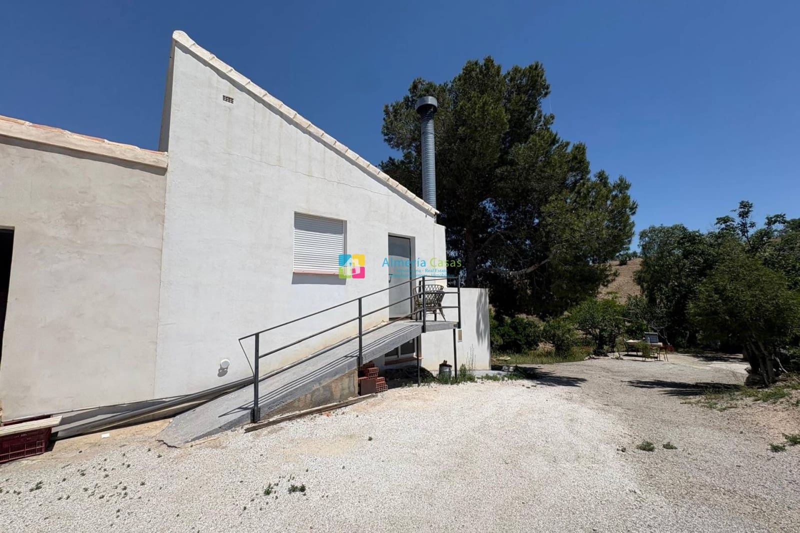 4 soveværelse Finca/Landehus til salg i Velez-Rubio med garage - € 160.000 (Ref: 9022048)