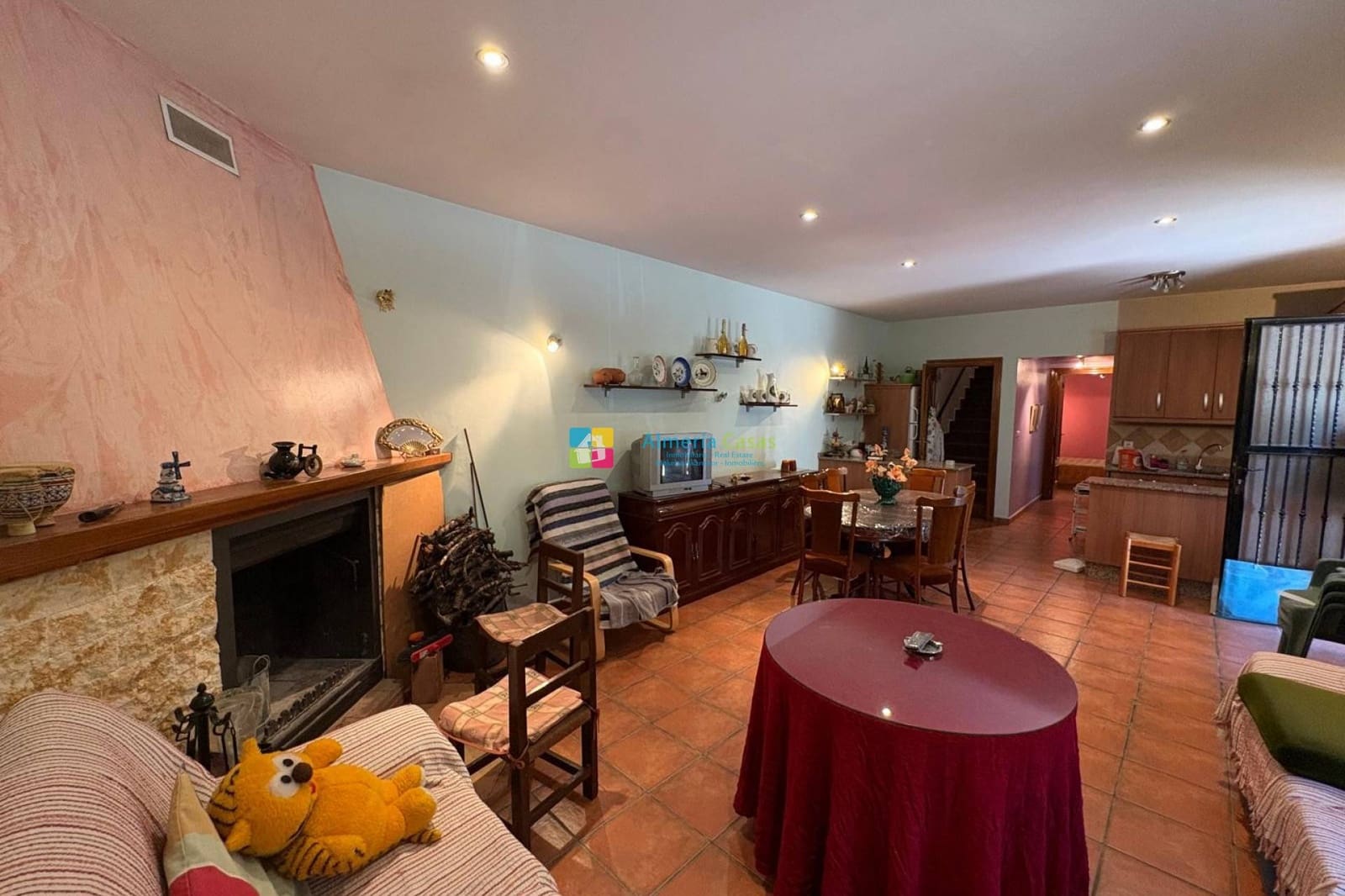 4 soveværelse Finca/Landehus til salg i Velez-Rubio med garage - € 160.000 (Ref: 9022048)