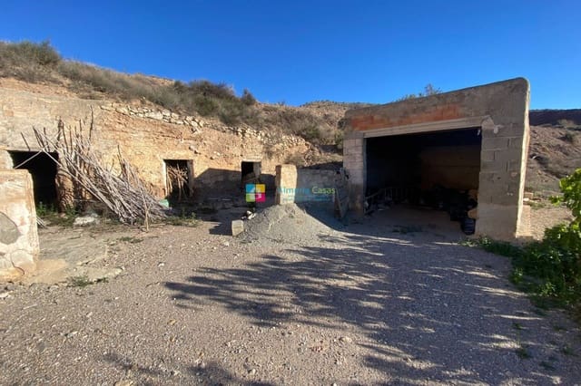 3 slaapkamer Finca/Landhuis te koop in Albox met garage - € 65.000 (Ref: 9022182)