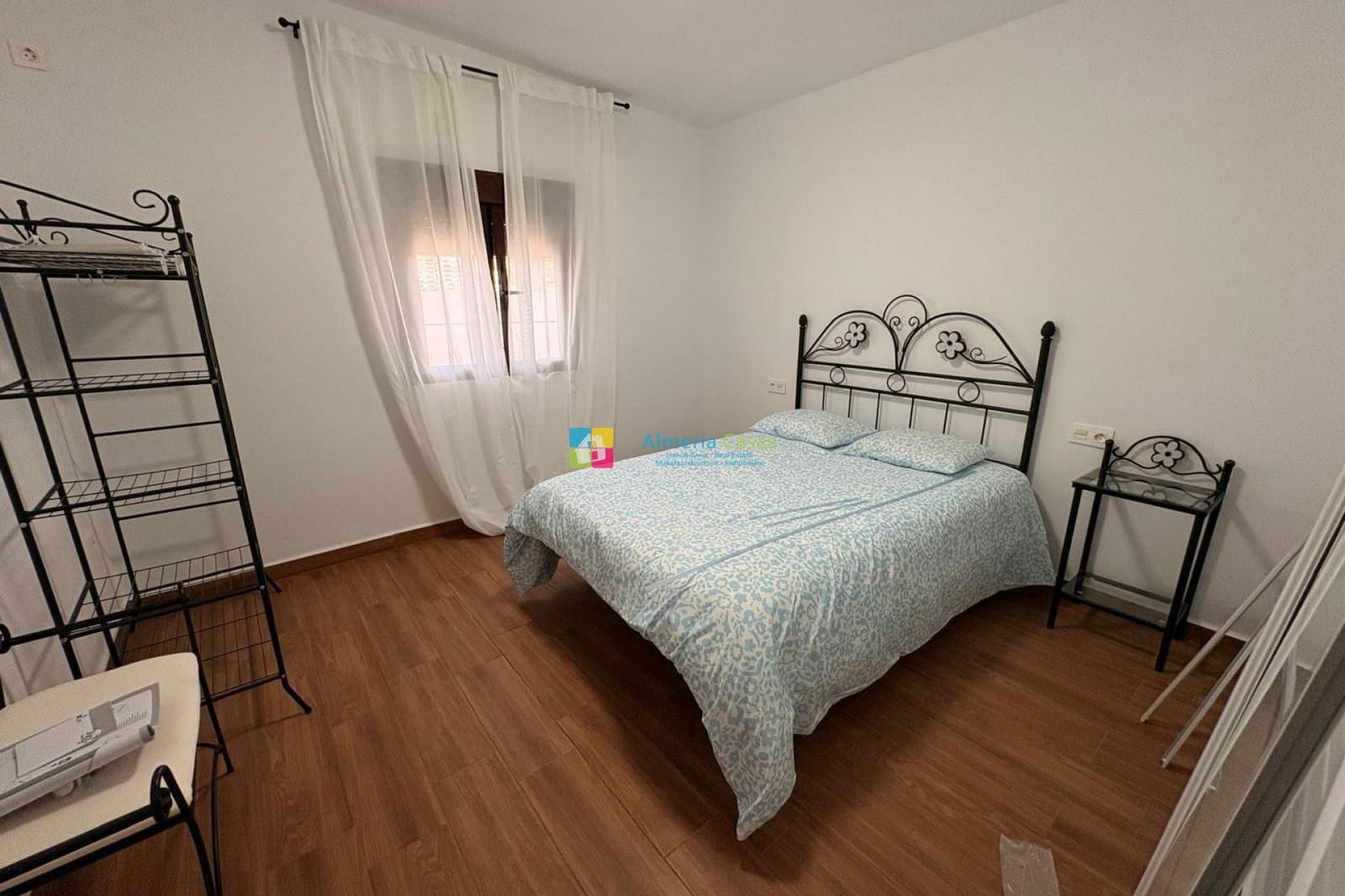 4 bedroom Finca/Country House for rent in Cantoria - € 900 (Ref: 9064049)