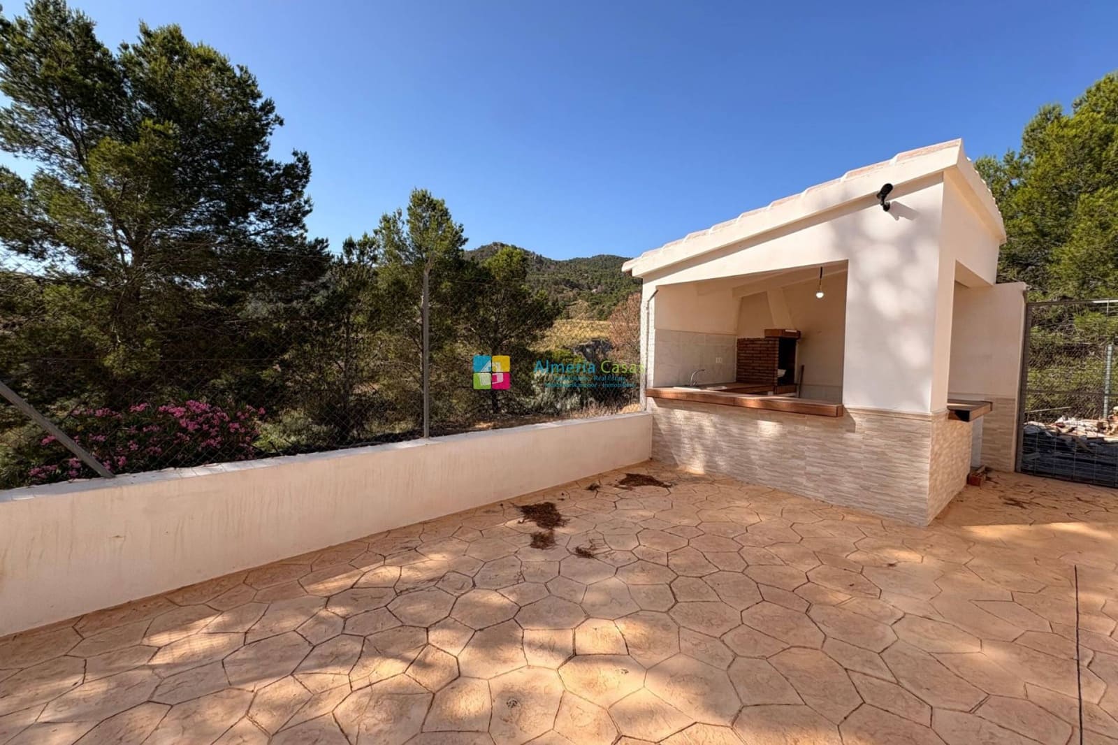 4 bedroom Finca/Country House for rent in Cantoria - € 900 (Ref: 9064049)