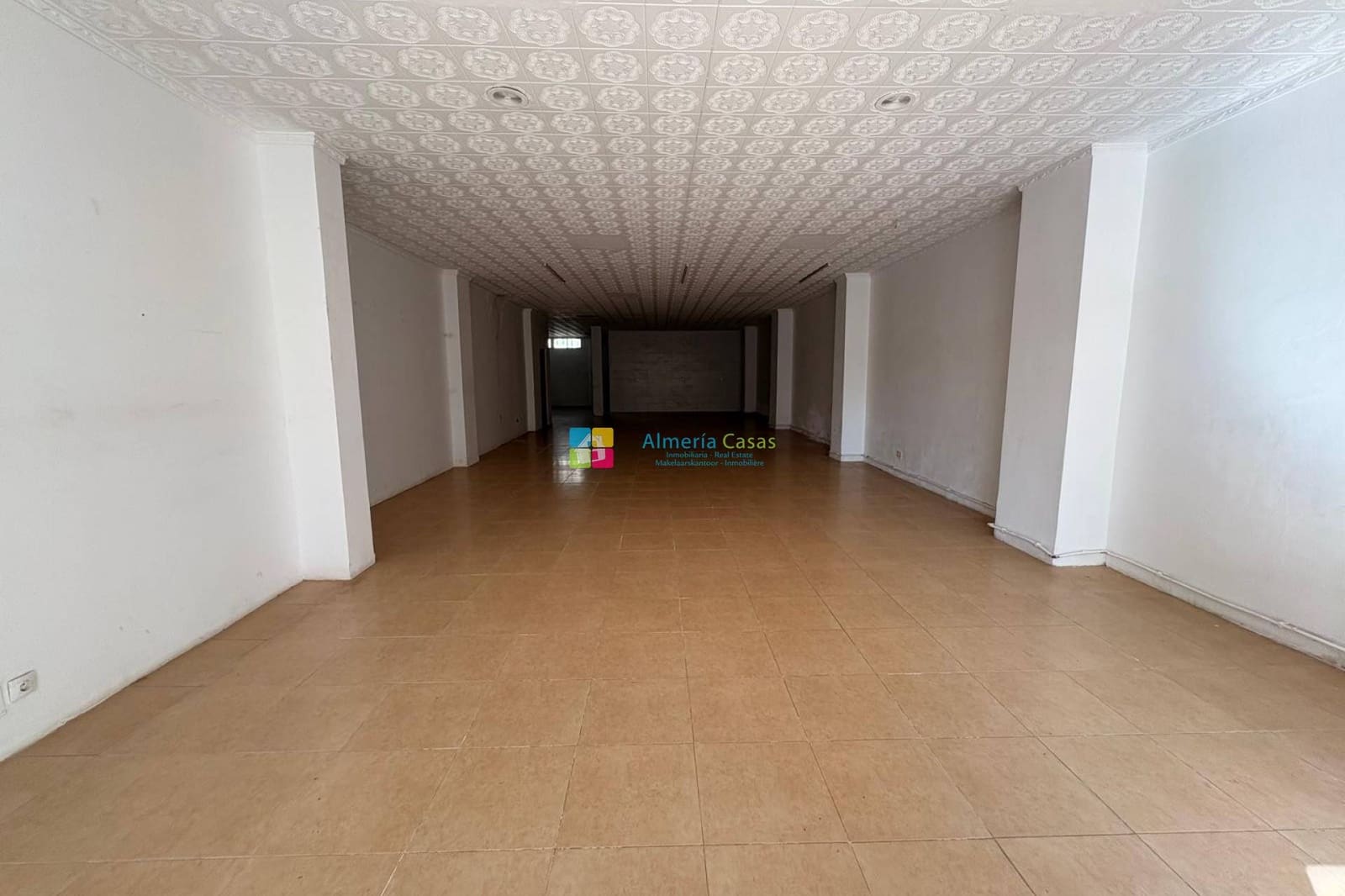 Erhverv til leje i Cantoria - € 500 (Ref: 9064362)