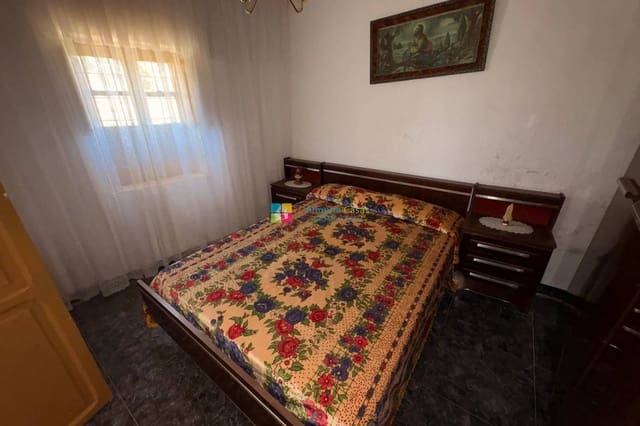 4 makuuhuone Maalaistalo myytävänä paikassa Oria - 69 500 € (Ref: 9086444)