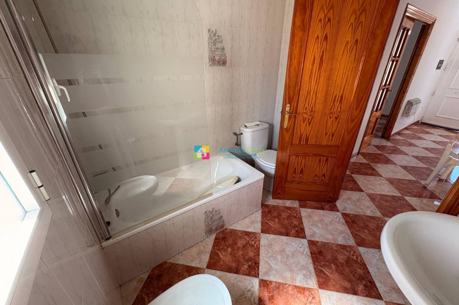 3 bedroom Townhouse for rent in Los Llanos (Zurgena) - € 500 (Ref: 9103214)