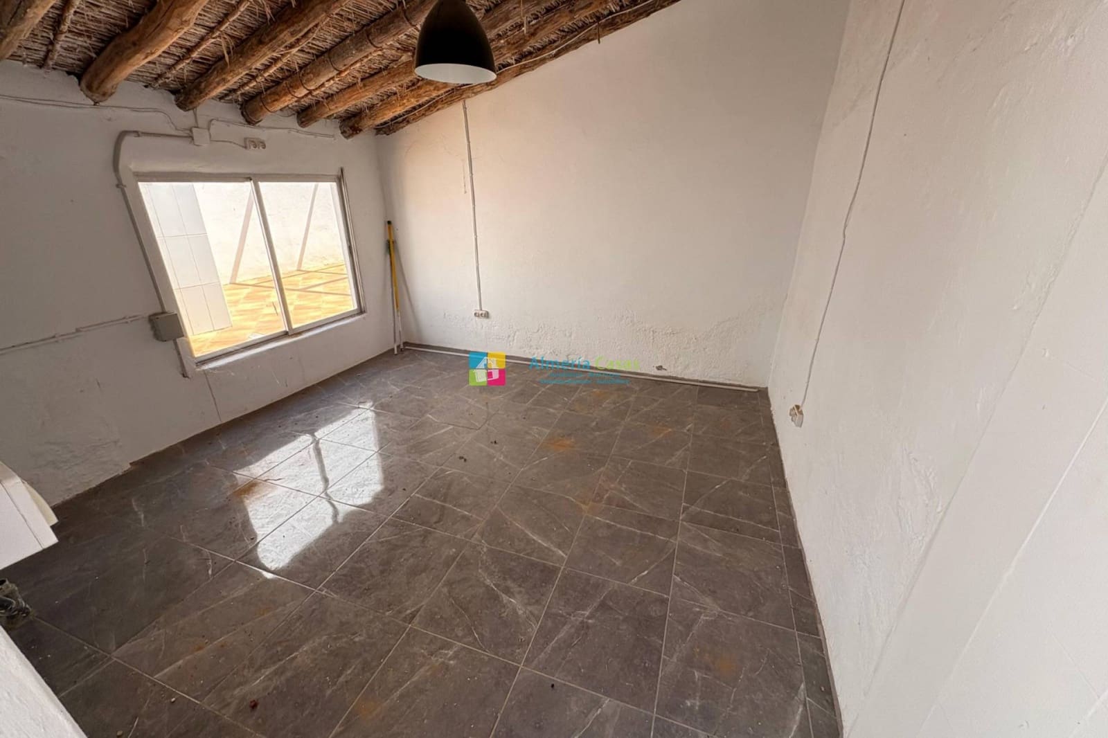 3 bedroom Townhouse for rent in Los Llanos (Zurgena) - € 500 (Ref: 9103214)