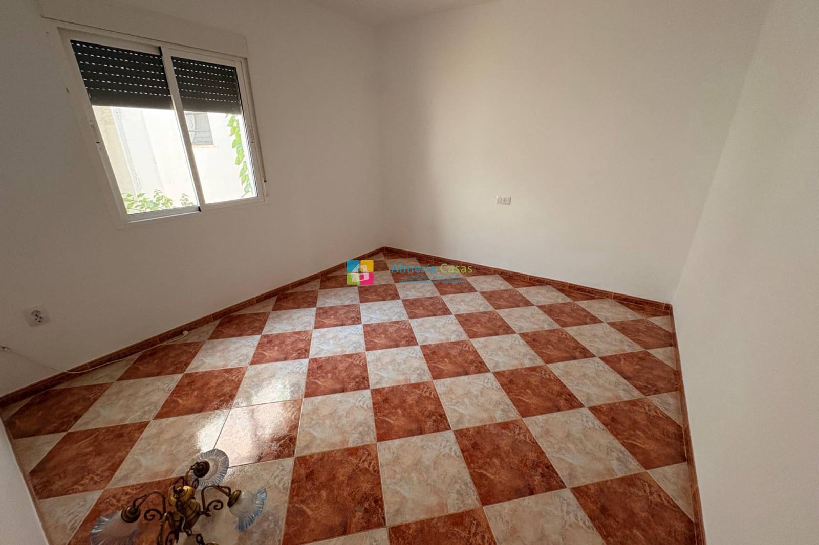 3 bedroom Townhouse for rent in Los Llanos (Zurgena) - € 500 (Ref: 9103214)