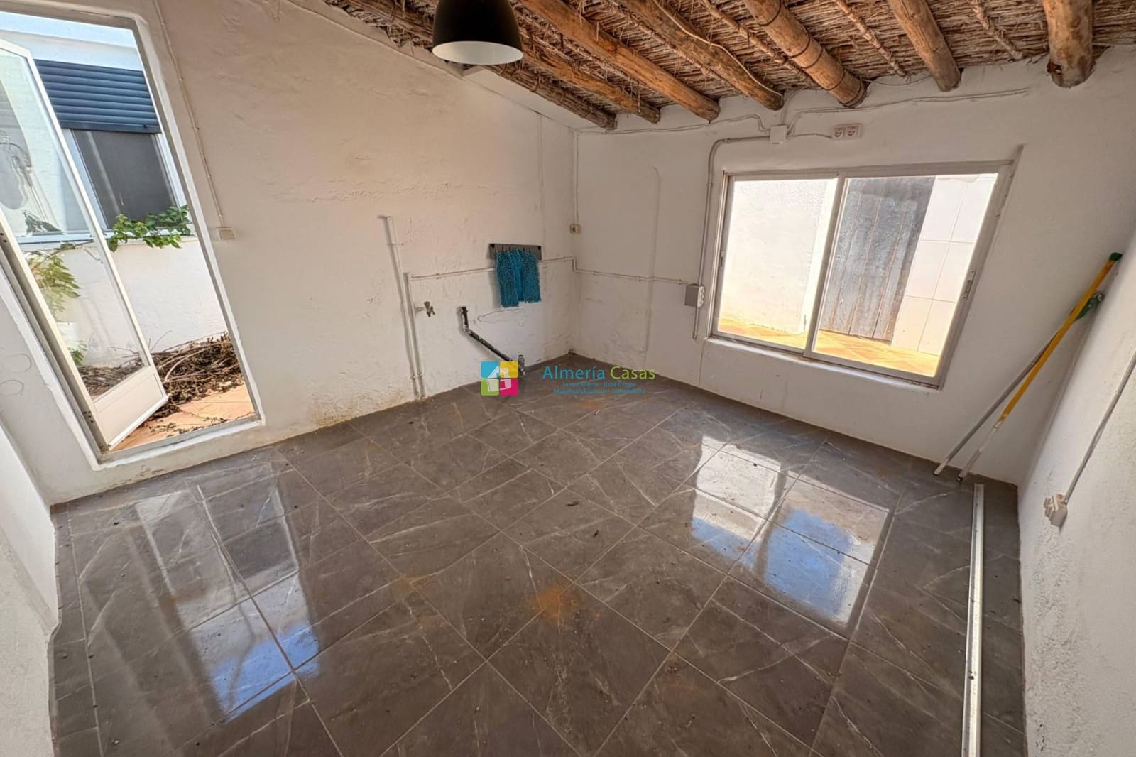 3 bedroom Townhouse for rent in Los Llanos (Zurgena) - € 500 (Ref: 9103214)