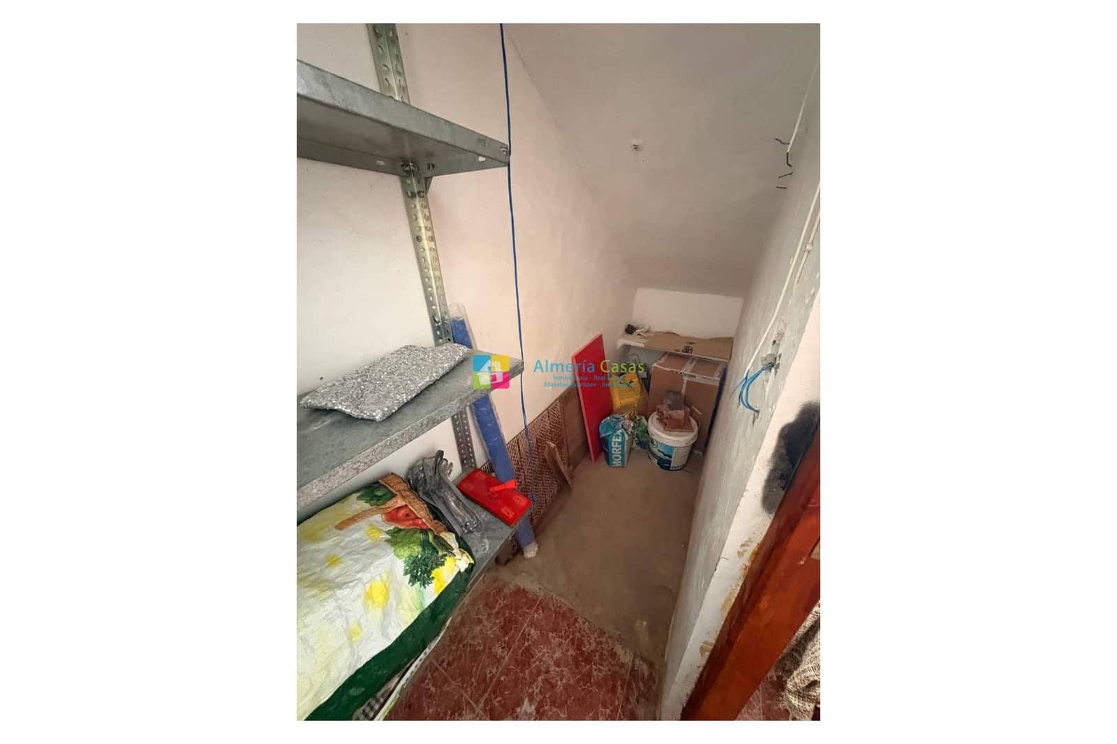 5 soverom Hus til salgs i Oria - € 70 000 (Ref: 9125918)