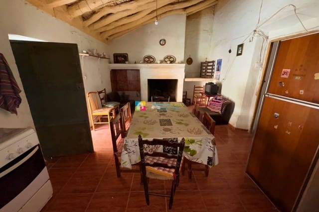 5 Zimmer Haus zu verkaufen in Oria - 70.000 € (Ref: 9125918)