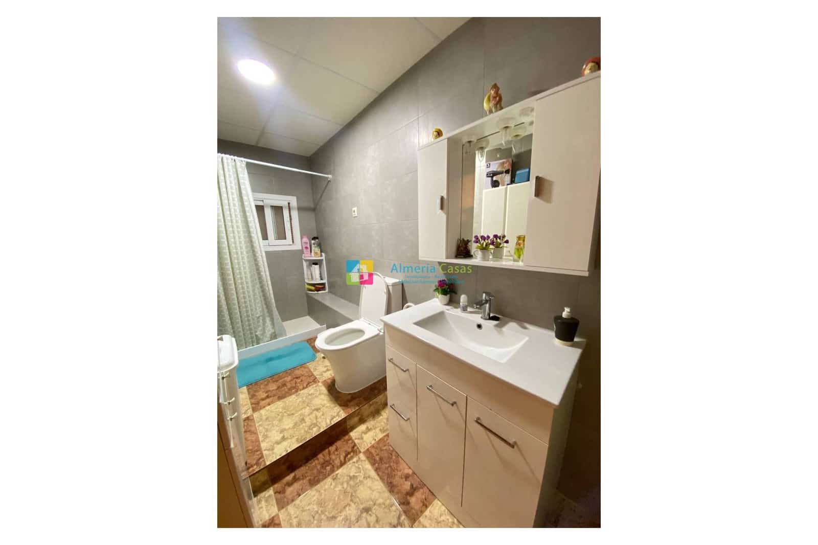 3 slaapkamer Appartement te koop in Albox - € 70.000 (Ref: 9126101)