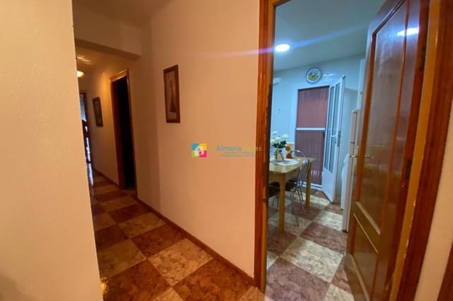 3 slaapkamer Appartement te koop in Albox - € 70.000 (Ref: 9126101)