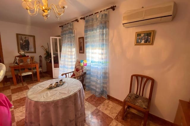 3 slaapkamer Appartement te koop in Albox - € 70.000 (Ref: 9126101)