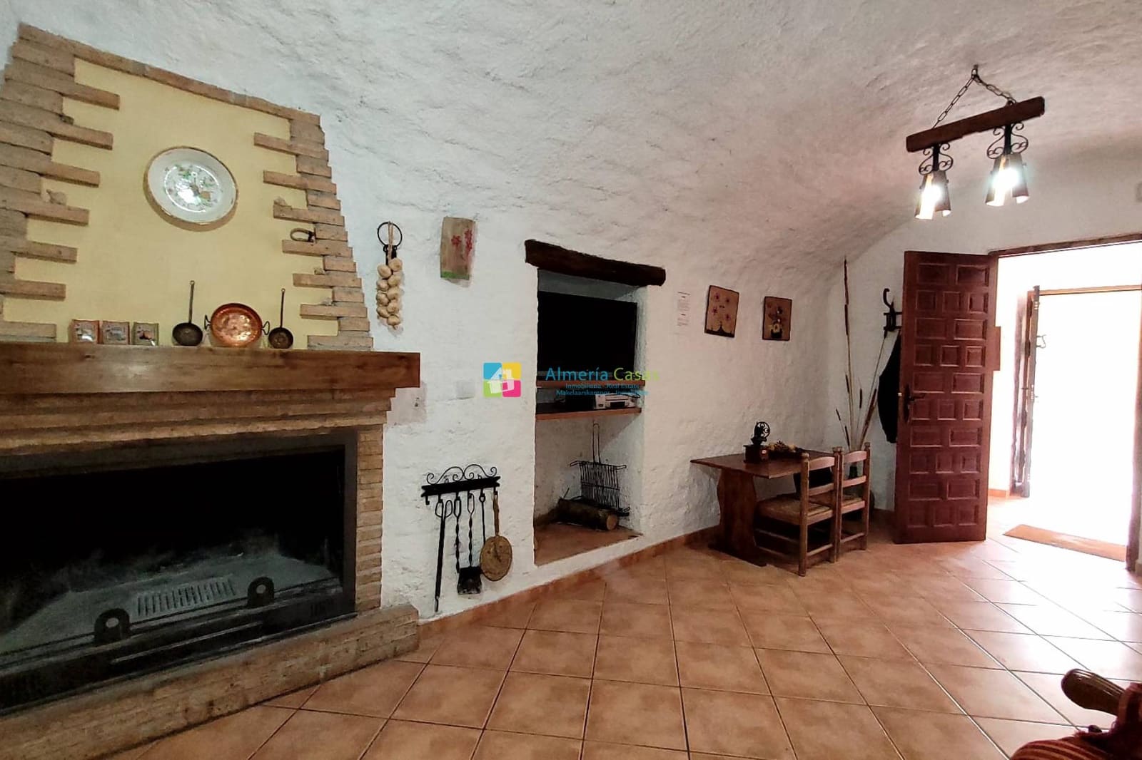 4 soveværelse Hulehus til salg i Cullar med swimmingpool - € 550.000 (Ref: 9158389)