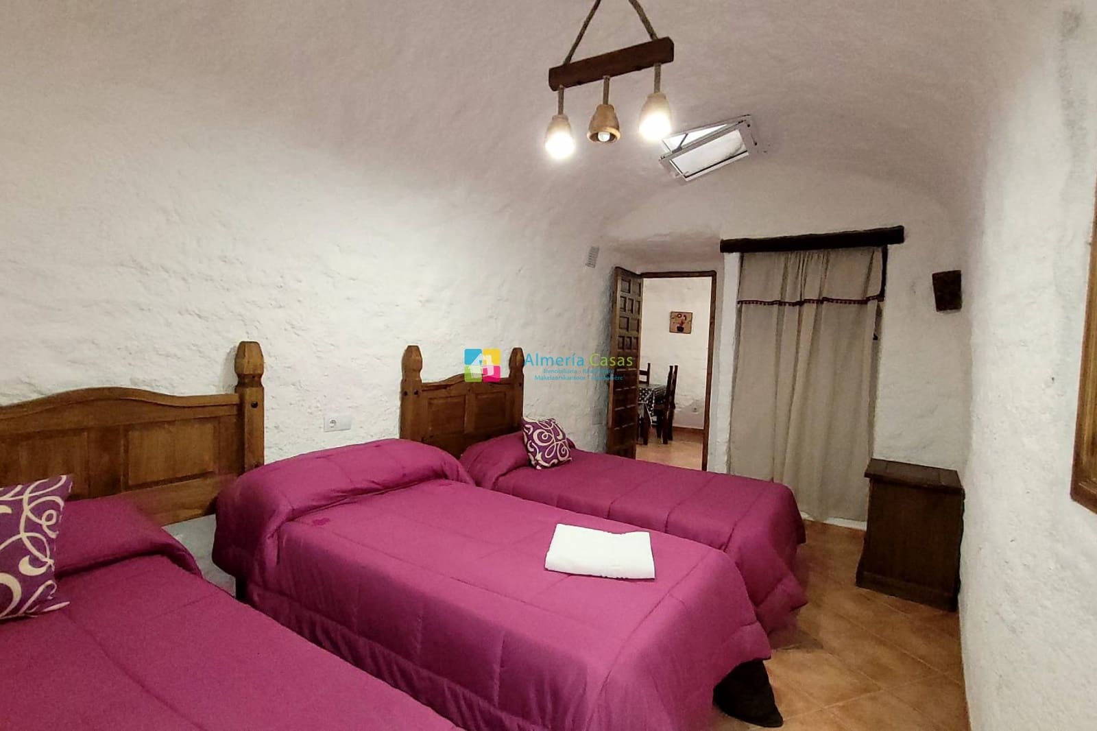 4 soveværelse Hulehus til salg i Cullar med swimmingpool - € 550.000 (Ref: 9158389)