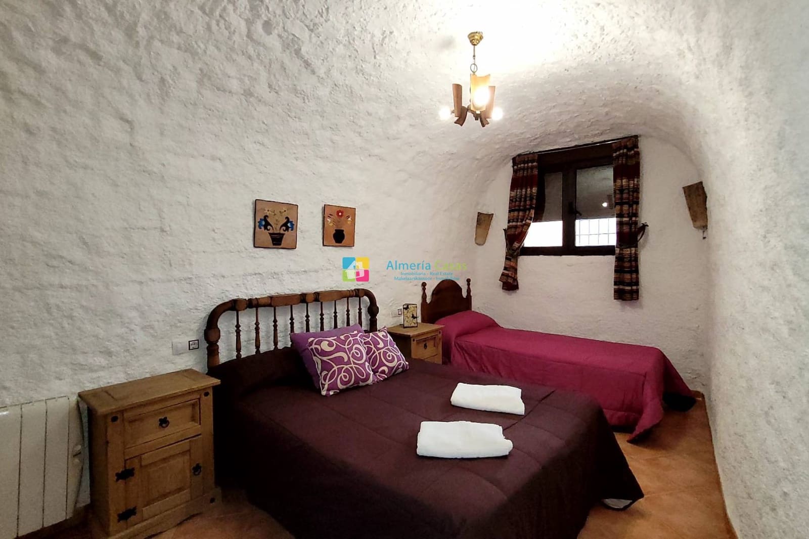 4 soveværelse Hulehus til salg i Cullar med swimmingpool - € 550.000 (Ref: 9158389)