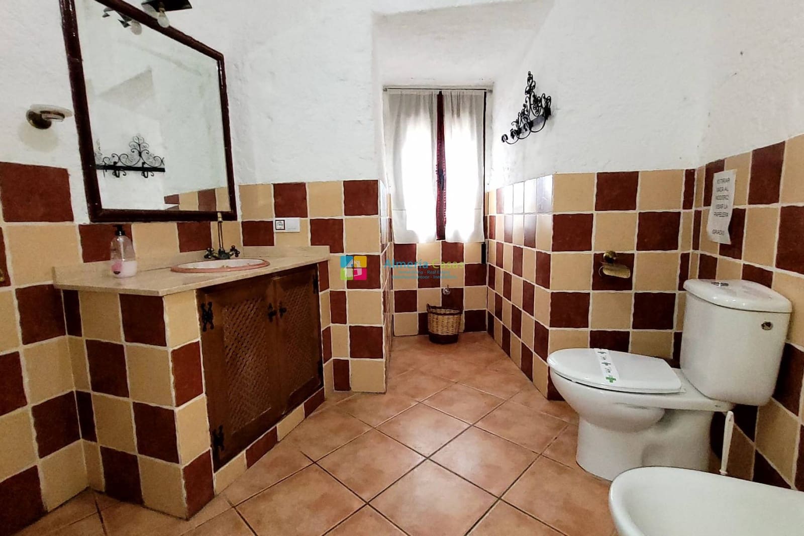 4 soveværelse Hulehus til salg i Cullar med swimmingpool - € 550.000 (Ref: 9158389)